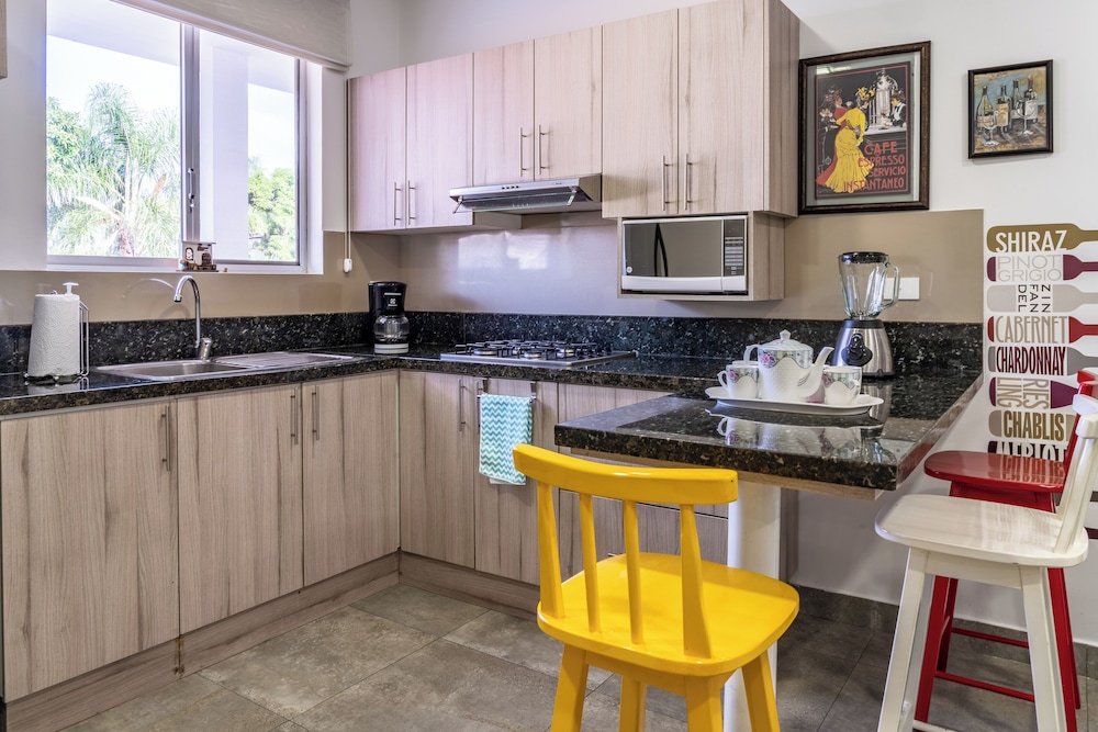 Exclusive Apartment, City View photo 2