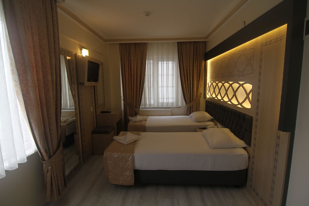 Standard Room photo 3