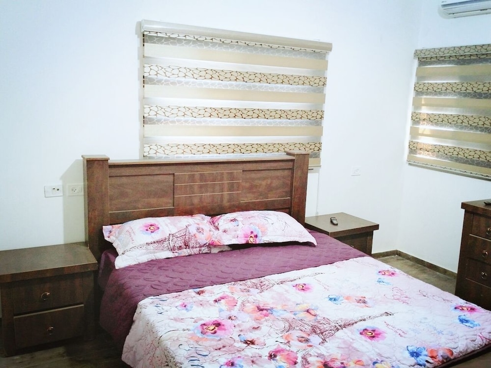 Deluxe Double Room, 1 Queen Bed photo 1