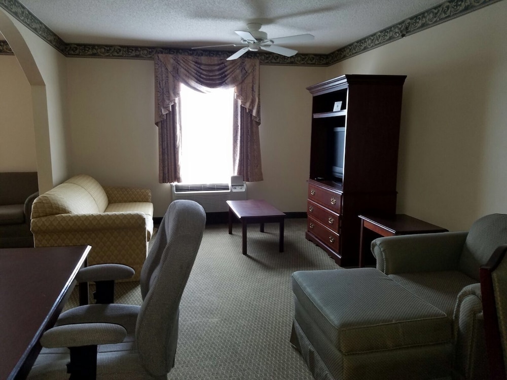 Executive Suite photo 2