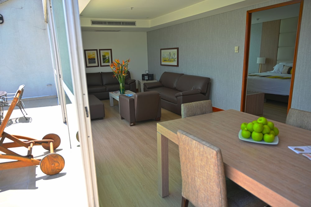 Grand Suite - Photo 3