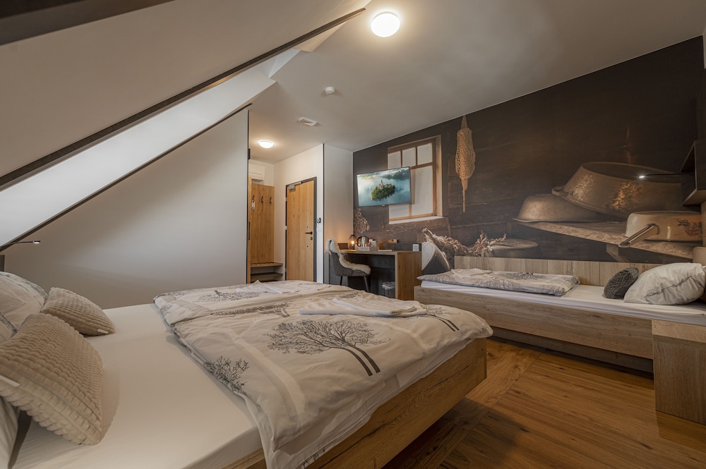 Comfort Triple Room photo 3