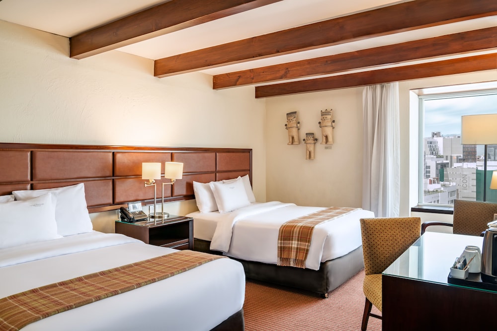 Traditional Room, 2 Double Beds - Photo 4