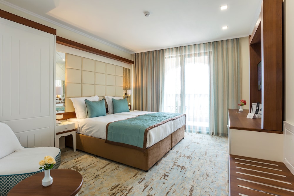 Deluxe Twin Room - Photo 1