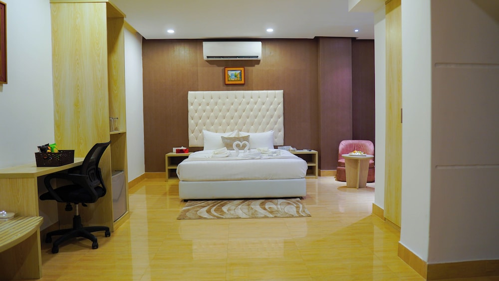 Executive Double Room, City View photo 1