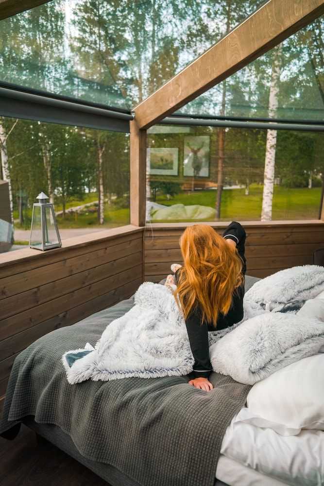 Panoramic Suite (All Sky Aurora Glass Igloo) photo 1