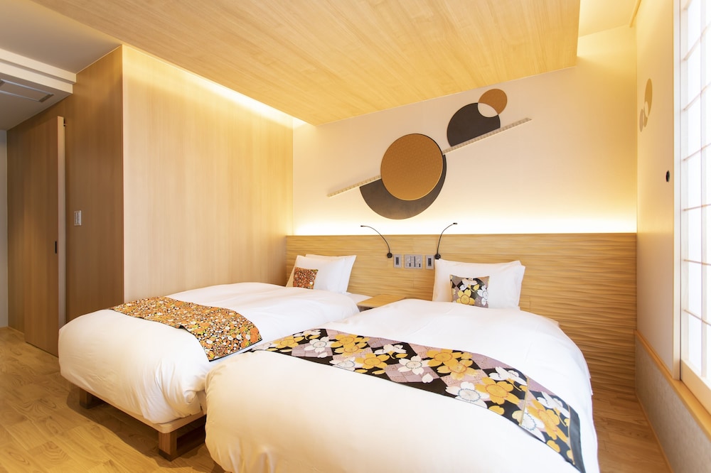 Double or Twin Room, Non Smoking, Private Bathroom - Photo 5