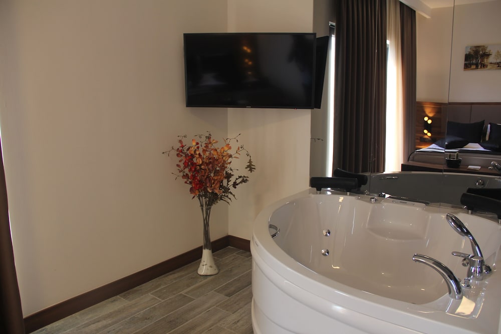 Elite Studio Suite, City View photo 1