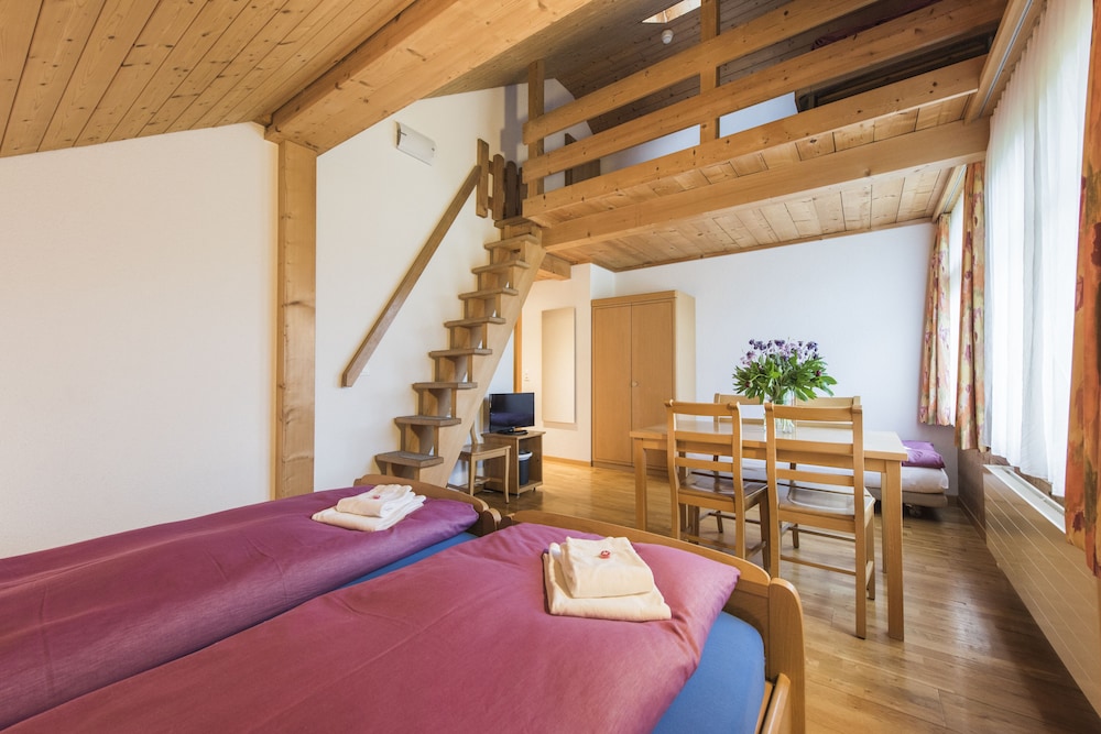 Apartment (Five bed room)
