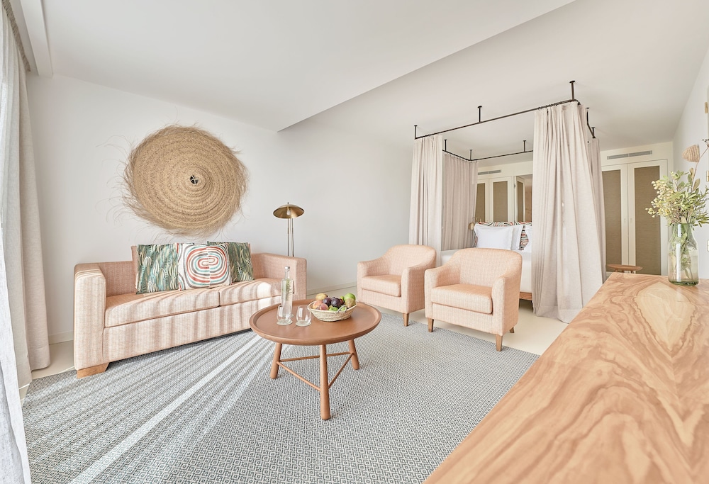 Ocean View Suite with Garden Terrace - Photo 1