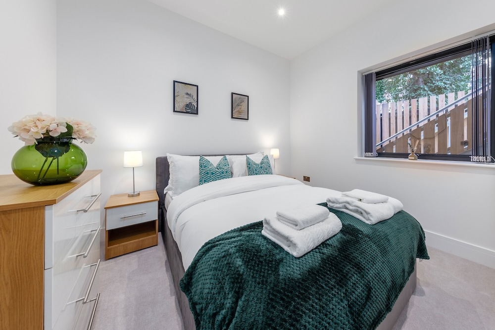 Premier Apartment photo 2