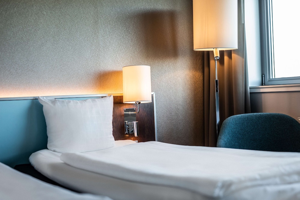Standard Twin Room - Photo 3