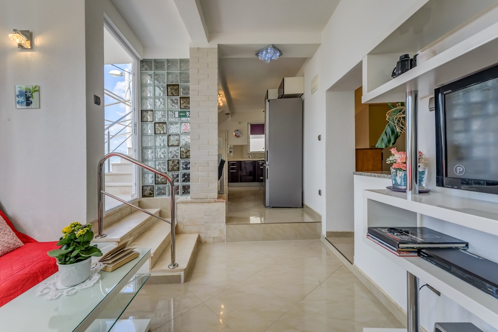 Apartment, 2 Bedrooms (M1)