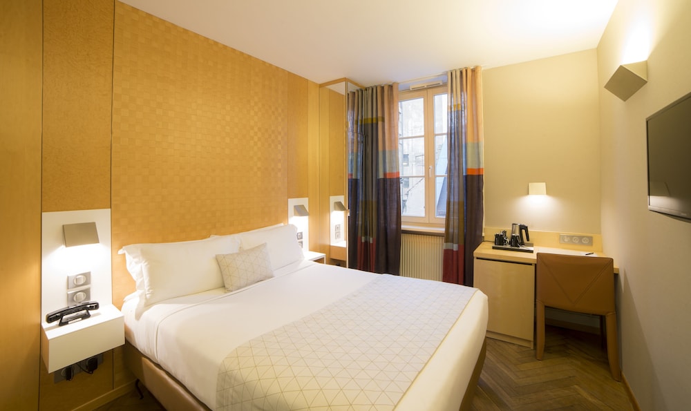Standard Room, 1 Double Bed photo 2
