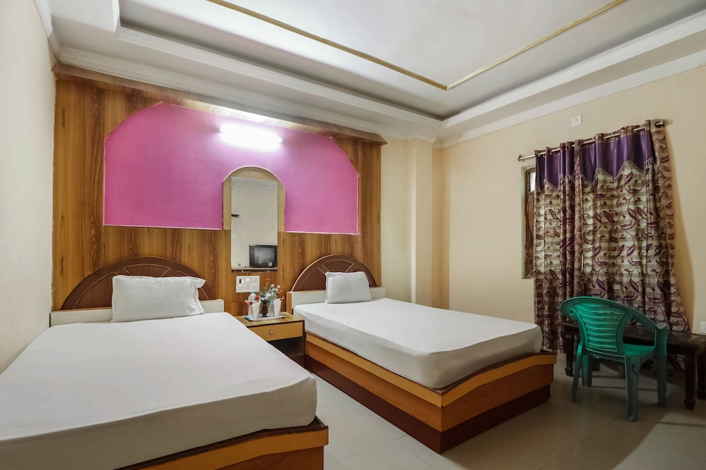 Double or Twin Room photo 3