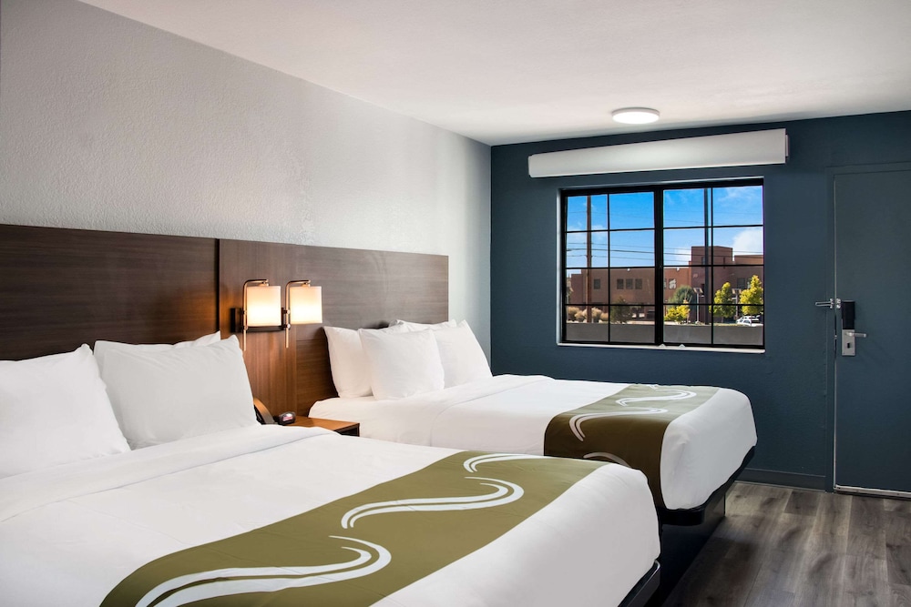 Standard Room, 2 Queen Beds, Non Smoking - Photo 4
