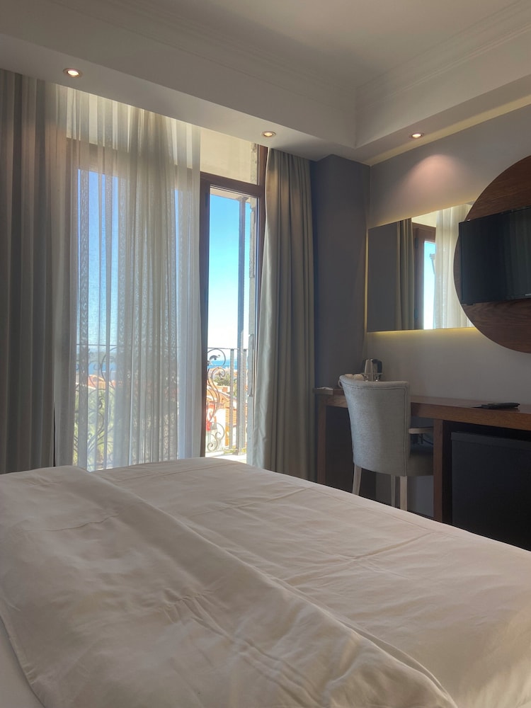 Junior Room, 1 Double Bed photo 1