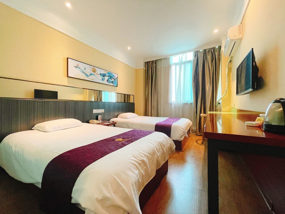 Basic Twin Room photo 1