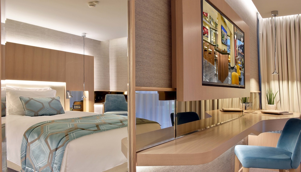 Premium Room, Park View - Photo 4