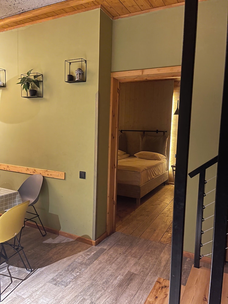 Luxury Cottage, 2 Bedrooms, Balcony, Mountain View