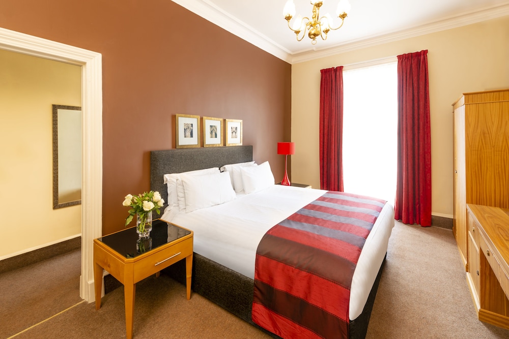 Executive Double Room, City View - Photo 2