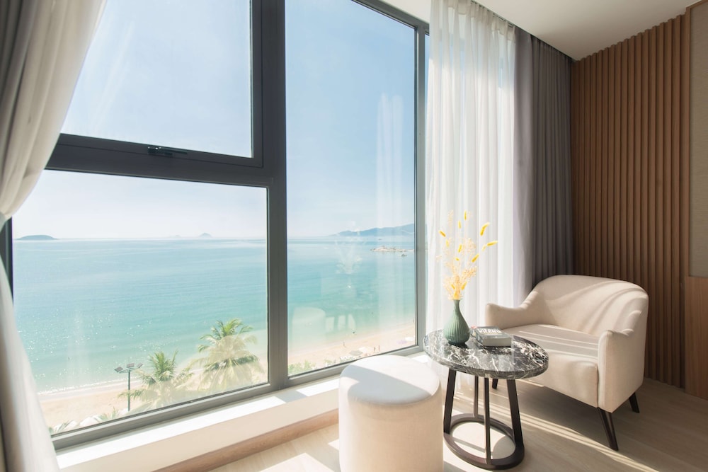 Deluxe Double Room, Ocean View - Photo 13