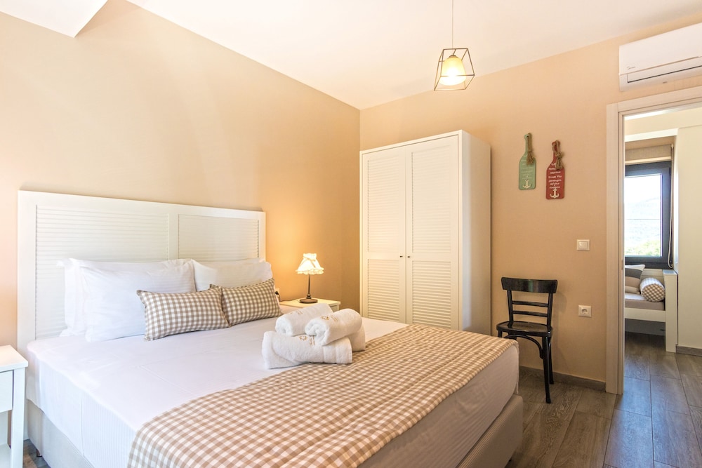 Luxury Apartment, Sea View (B2)