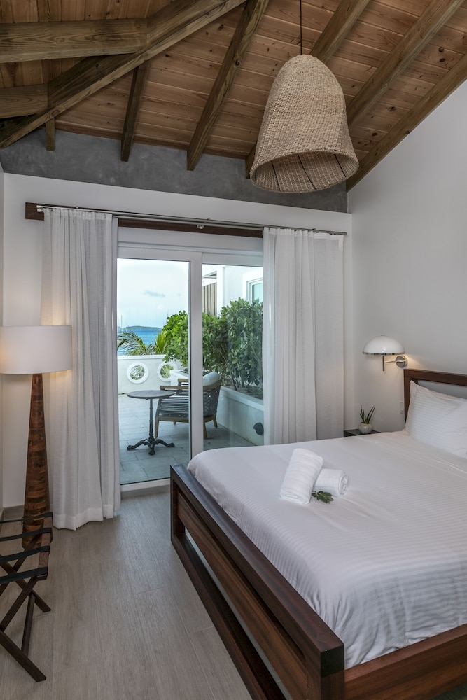 Premium Single Room, 1 Queen Bed, Ocean View