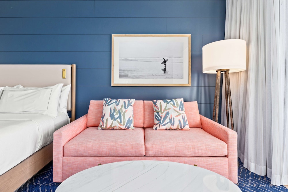 Room, 2 Queen Beds - Photo 5