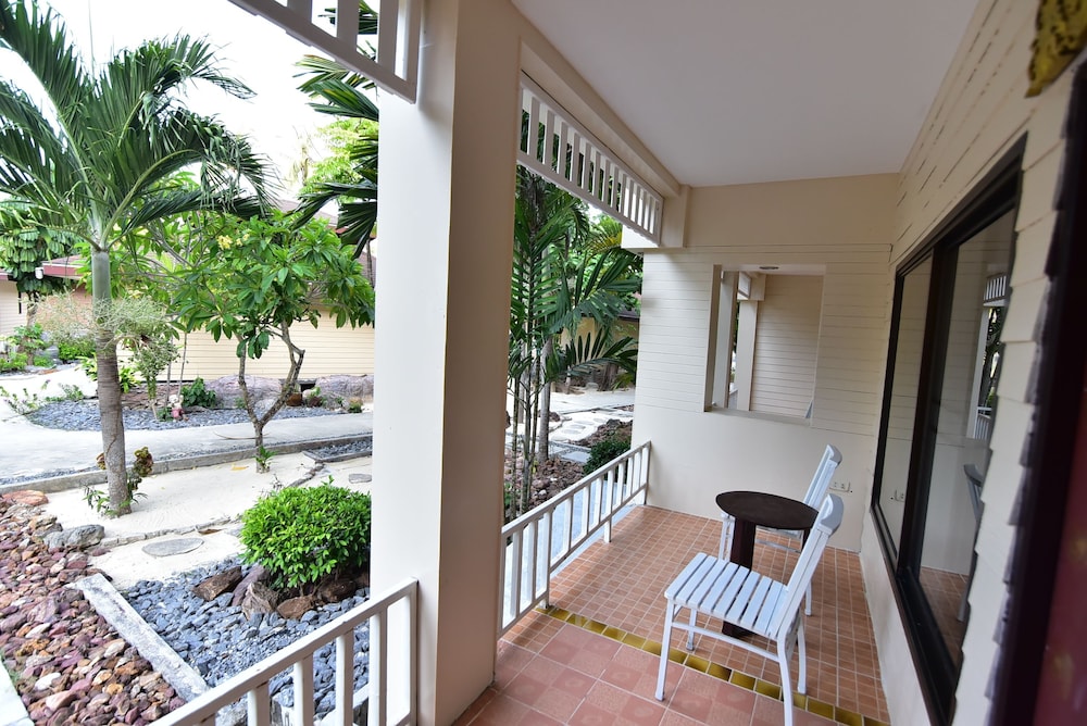 Deluxe Family Room - Photo 9
