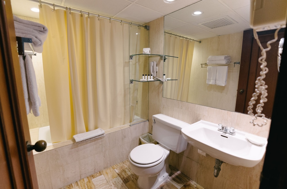 City Double Room - Photo 20