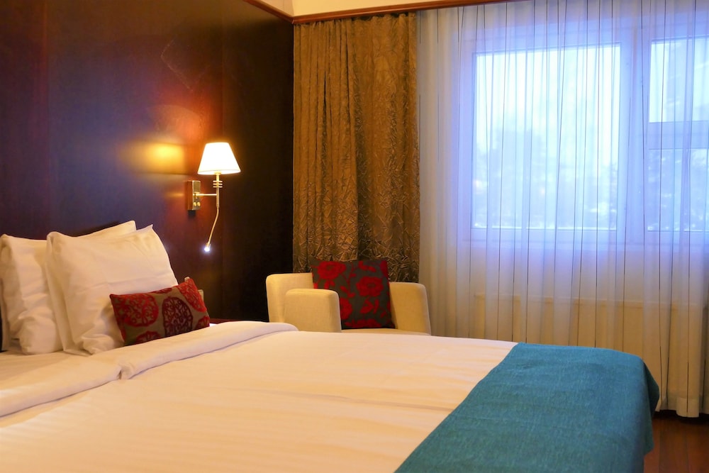 Suite, 1 King Bed, Sauna photo 1