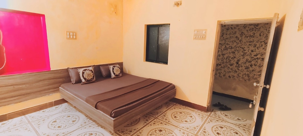 Deluxe Double Room, City View photo 2