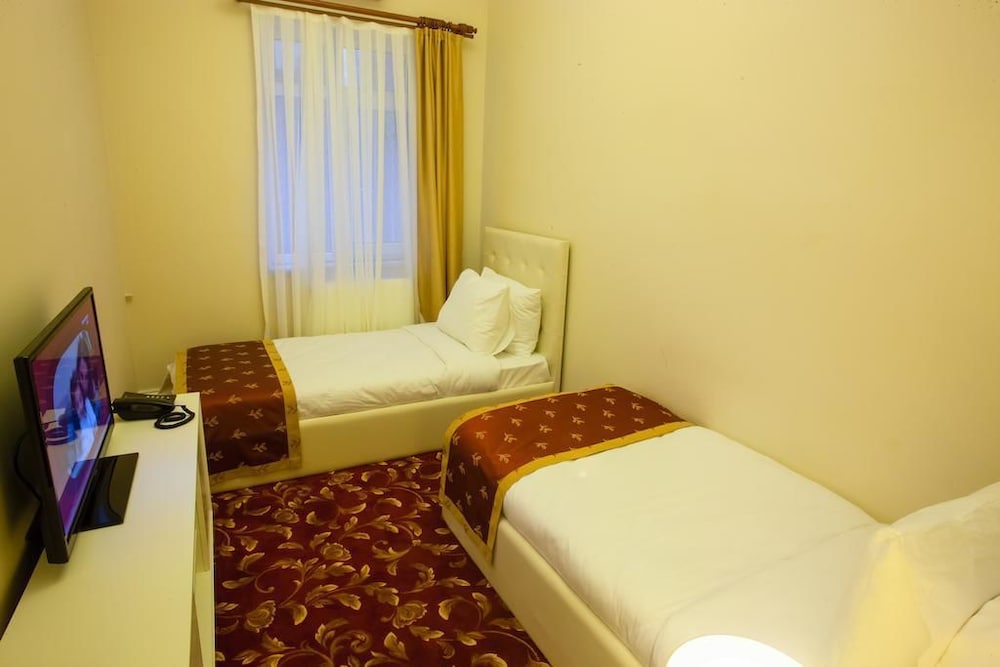 Deluxe Quadruple Room, 2 Bedrooms photo 3
