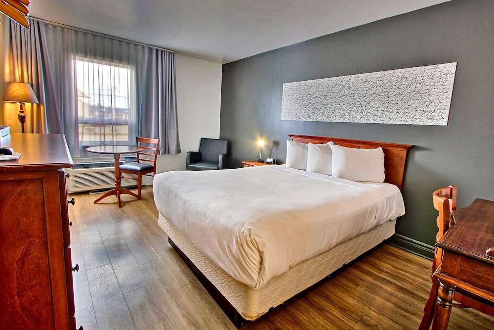 Classic Room, 1 Queen Bed