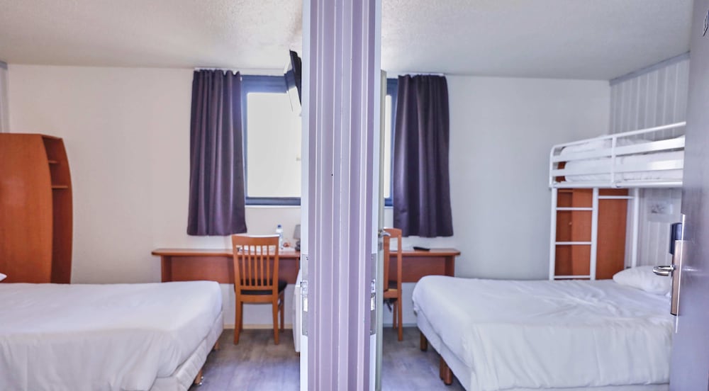 Standard Quadruple Room photo 1
