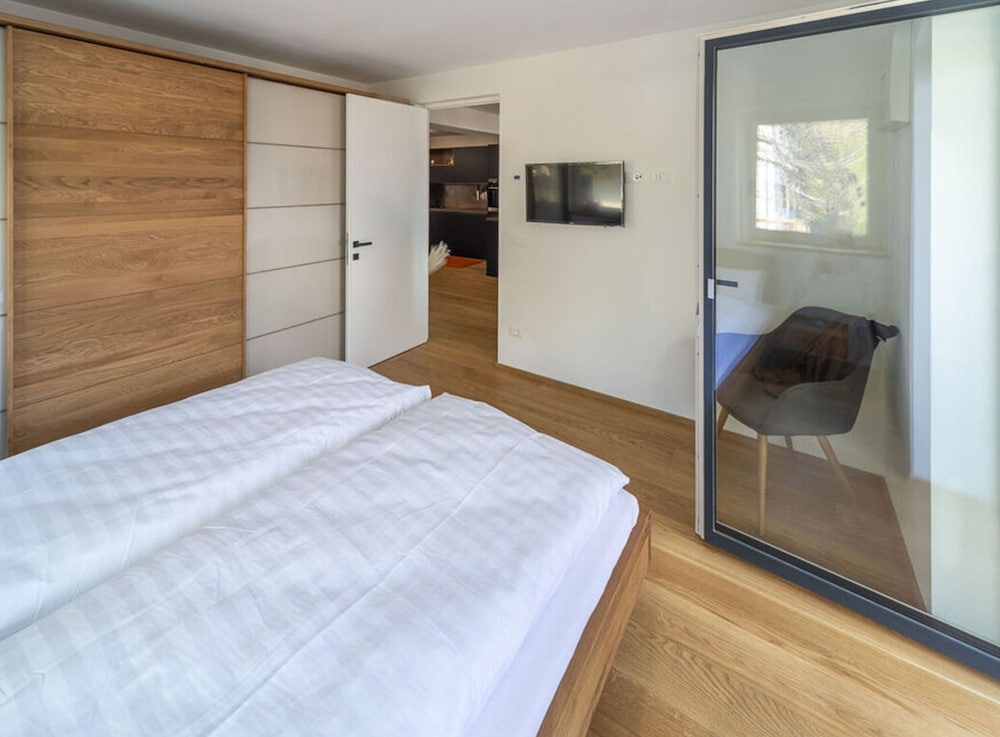 House photo 2