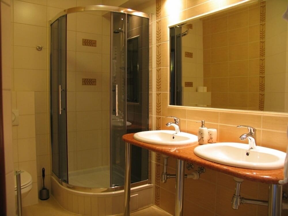 Deluxe Apartment, Multiple Beds photo 2
