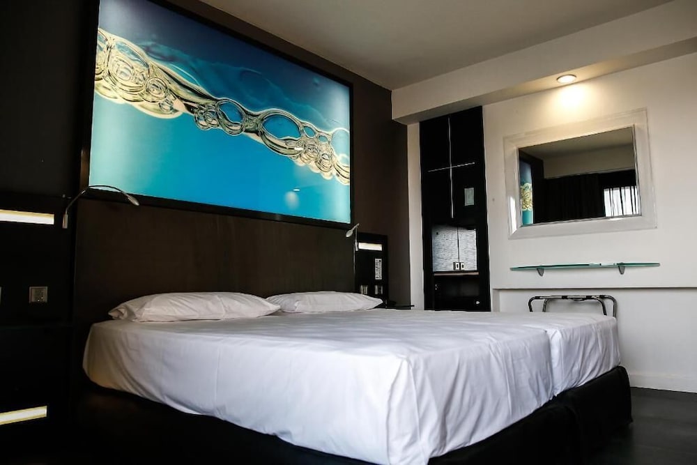 Comfort Double Room, 1 Double or 2 Twin Beds - Photo 7