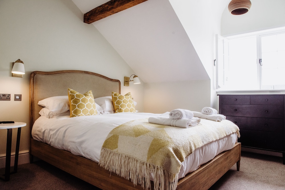 Double Room, 1 King Bed photo 3