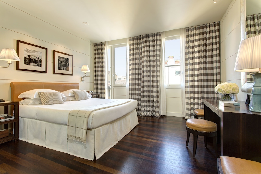 Gallery Suite