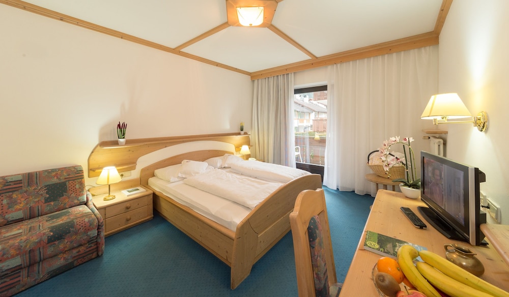 Standard Double Room photo 3