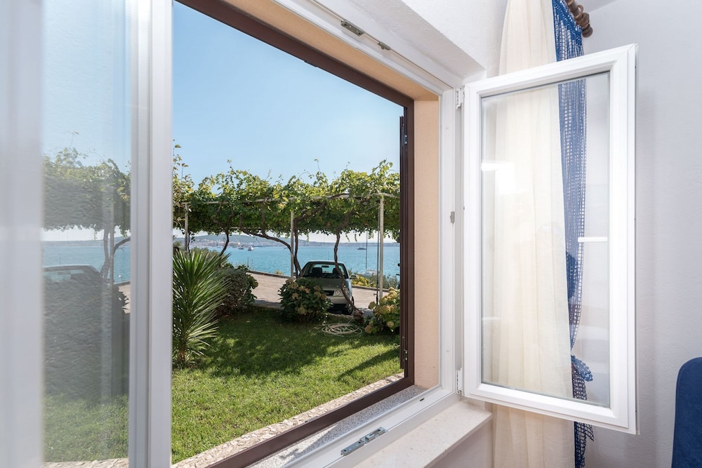 Apartment (Vin - 40 m from sea - A2 (2+2)) photo 1