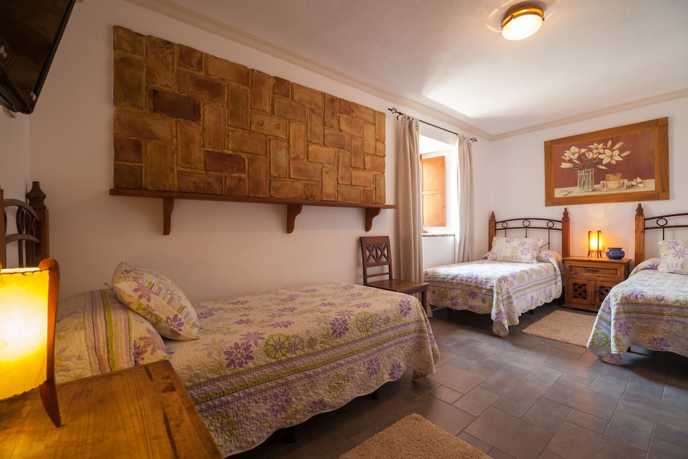 Triple Room photo 2