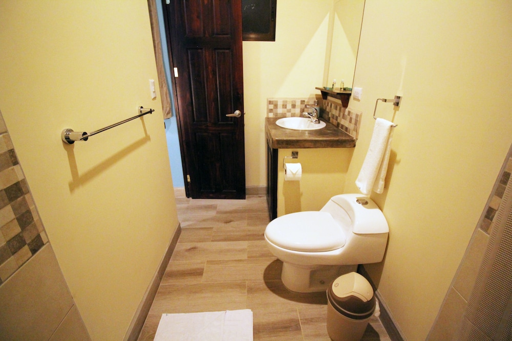 Comfort Double or Twin Room, Private Bathroom, Garden View photo 3