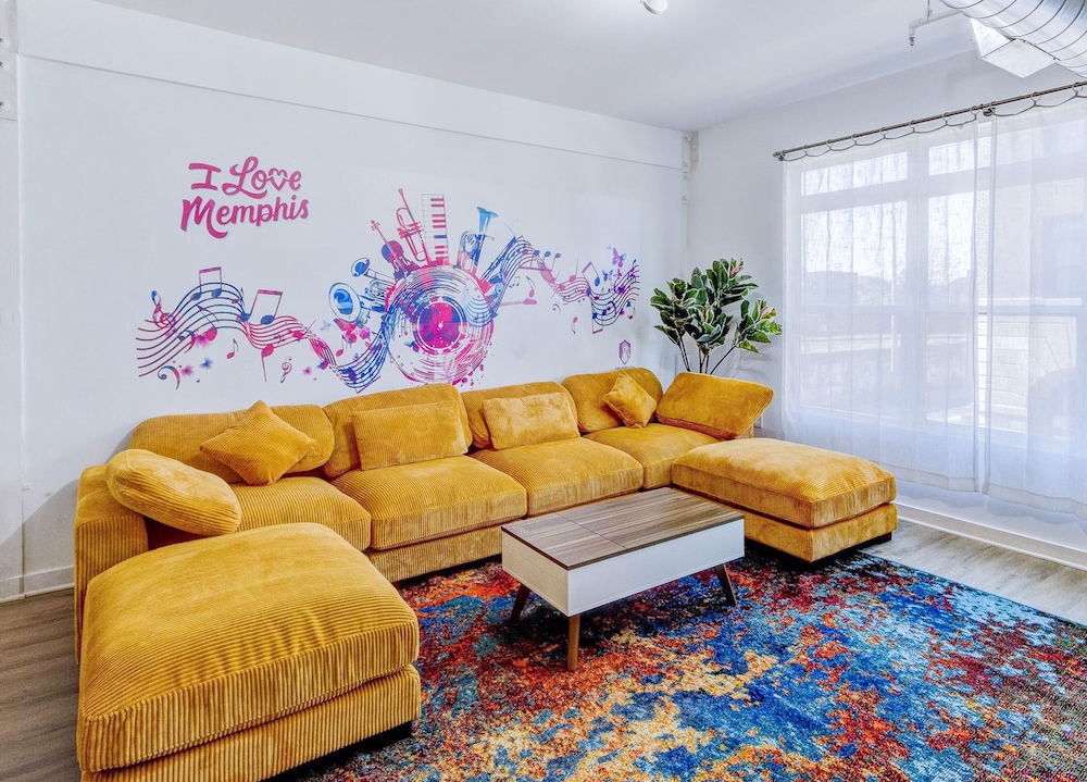 Signature Loft, 1 Bedroom, Non Smoking, City View, 209