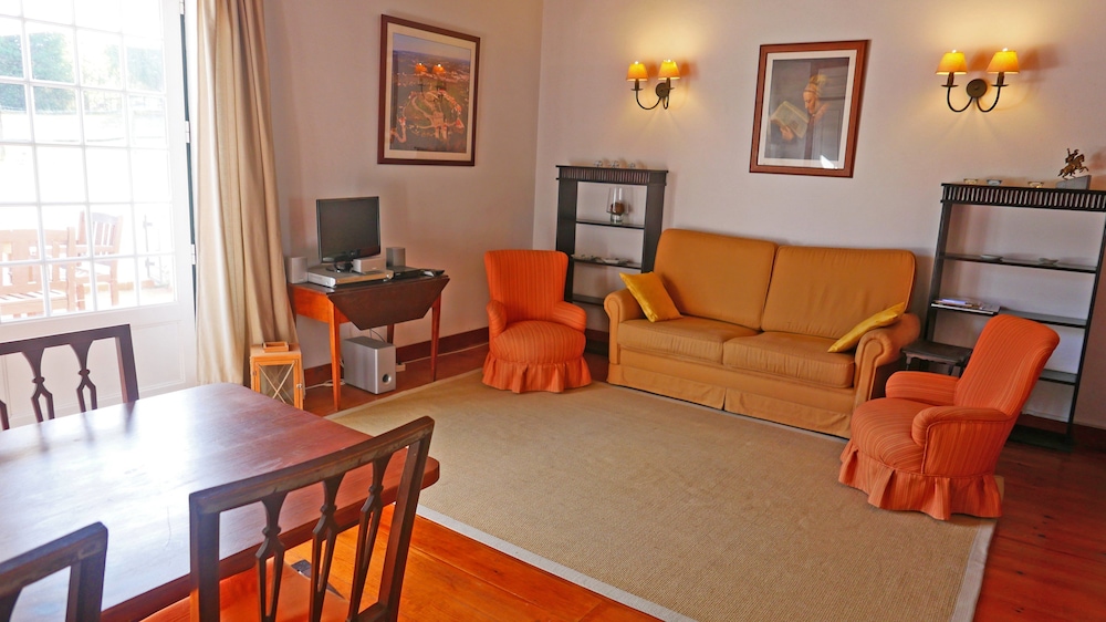 Apartment, 2 Bedrooms, Balcony photo 1