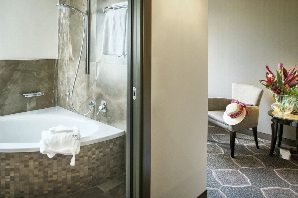 Superior Double Room, Balcony - Photo 7