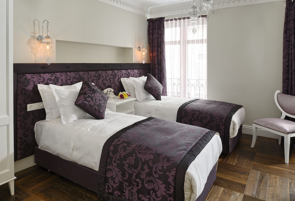 Room photo 2