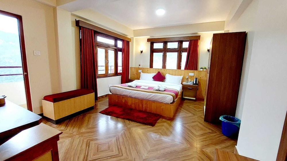 Executive Double Room photo 2